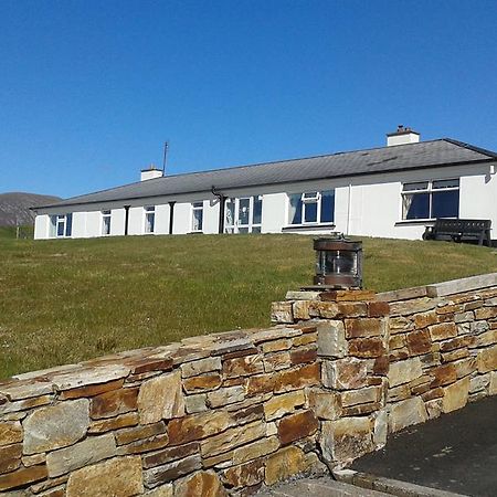 Achill West Coast House Bed & Breakfast Dooagh ภายนอก รูปภาพ